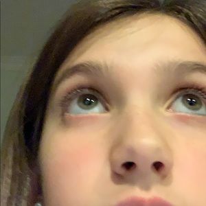 Meet your Posher, Anne marie